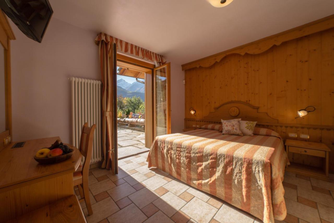 Hotel Lo Fleye سانت بييرّي المظهر الخارجي الصورة